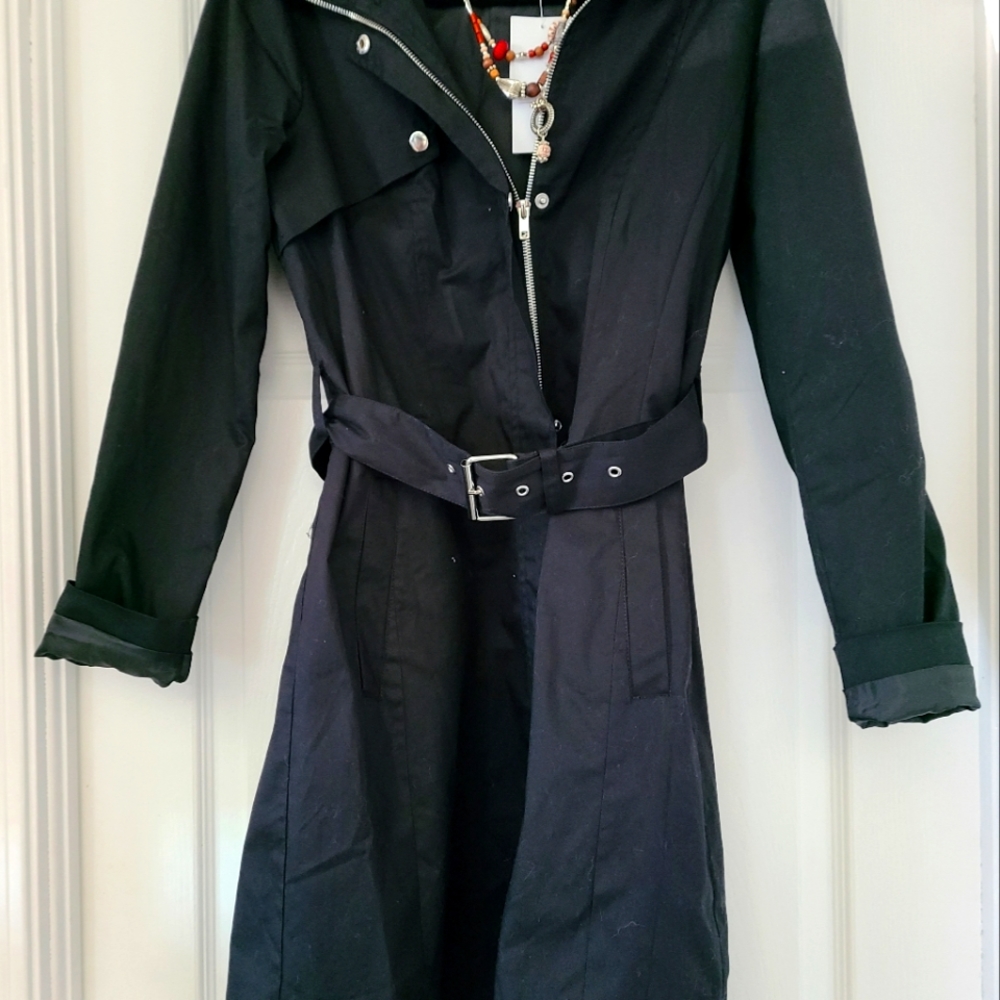 Jacket - Picture 2 of 3